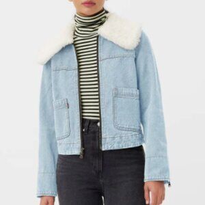 LEVI"S Retro Faux Fur Trim Zip-Up Denim Trucker Jacket